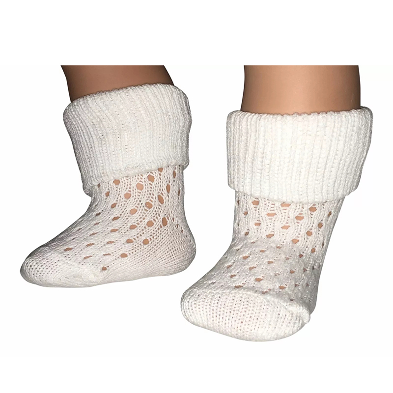 Store hule babysokker i mesh